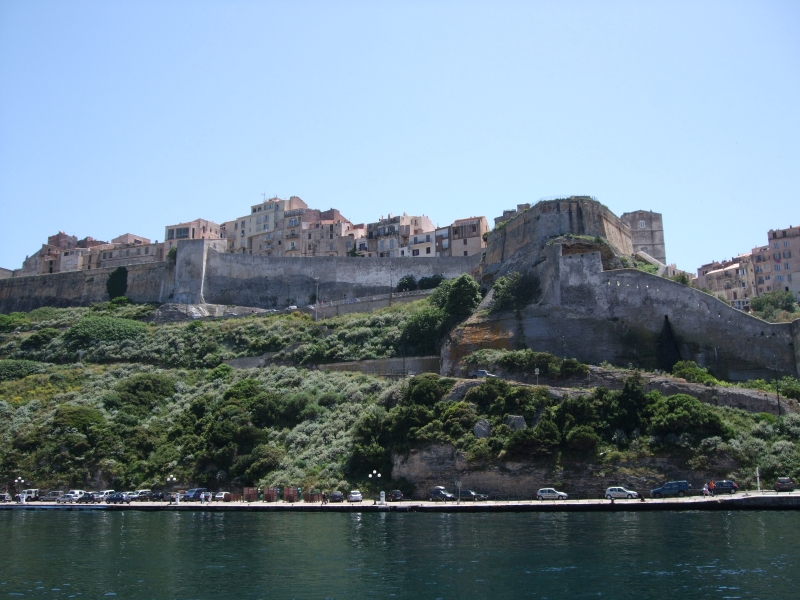 Cliquer pour voir l'image en taille réelle