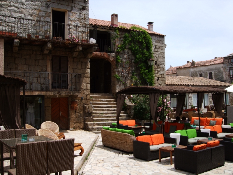 Cliquer pour voir l'image en taille réelle